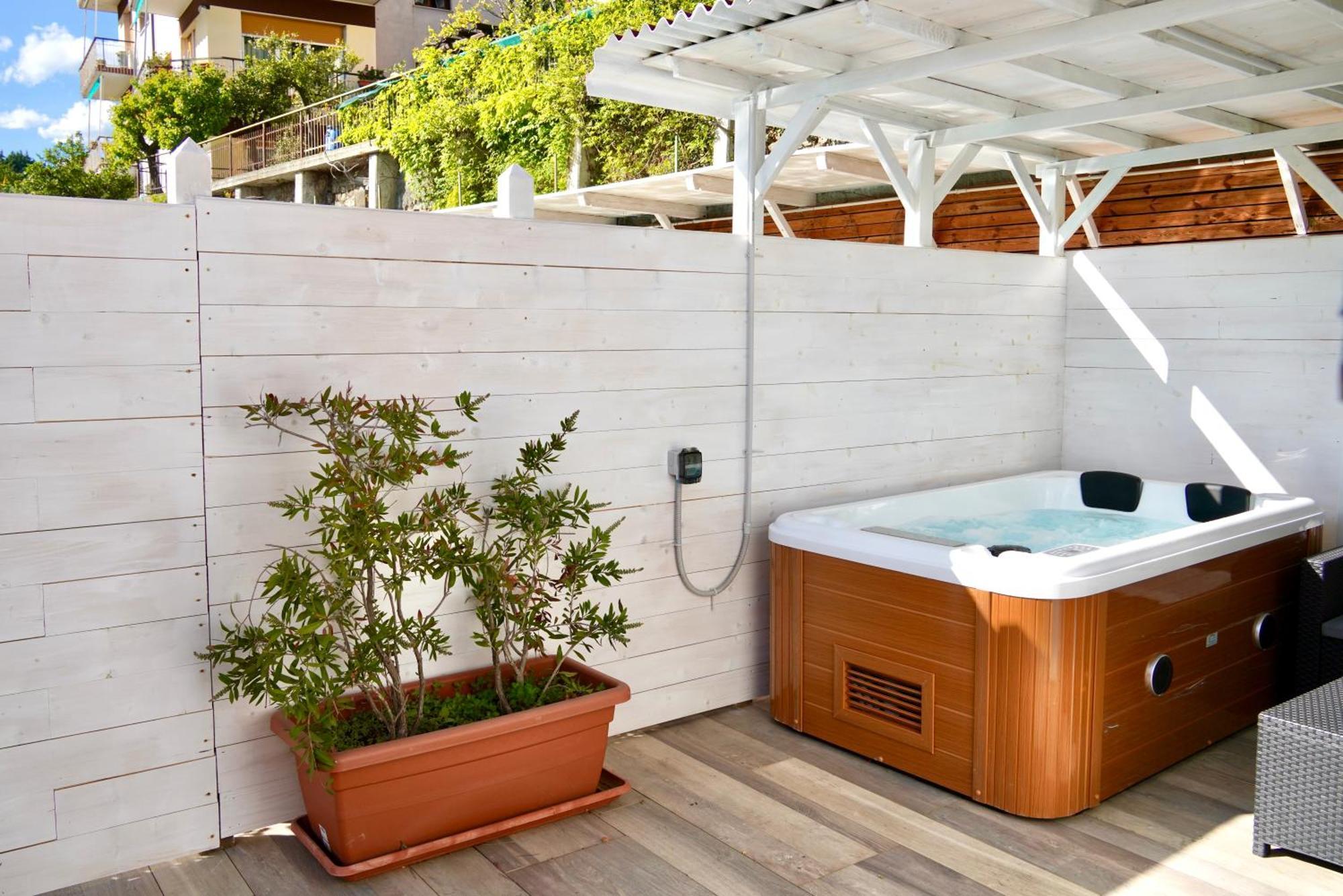 Starsbox Jacuzzi Privata E Piscina Vista Mare Hotel Celle Ligure Exterior photo